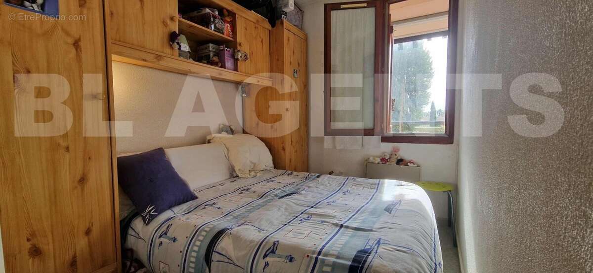 coin chambre - Appartement à SAINT-CYPRIEN