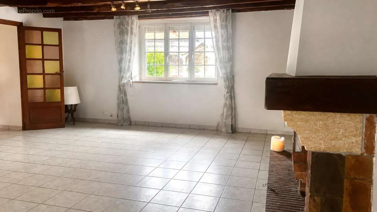 Maison de 7 pièces de 164 m² à Bains-sur-Oust - photo 9