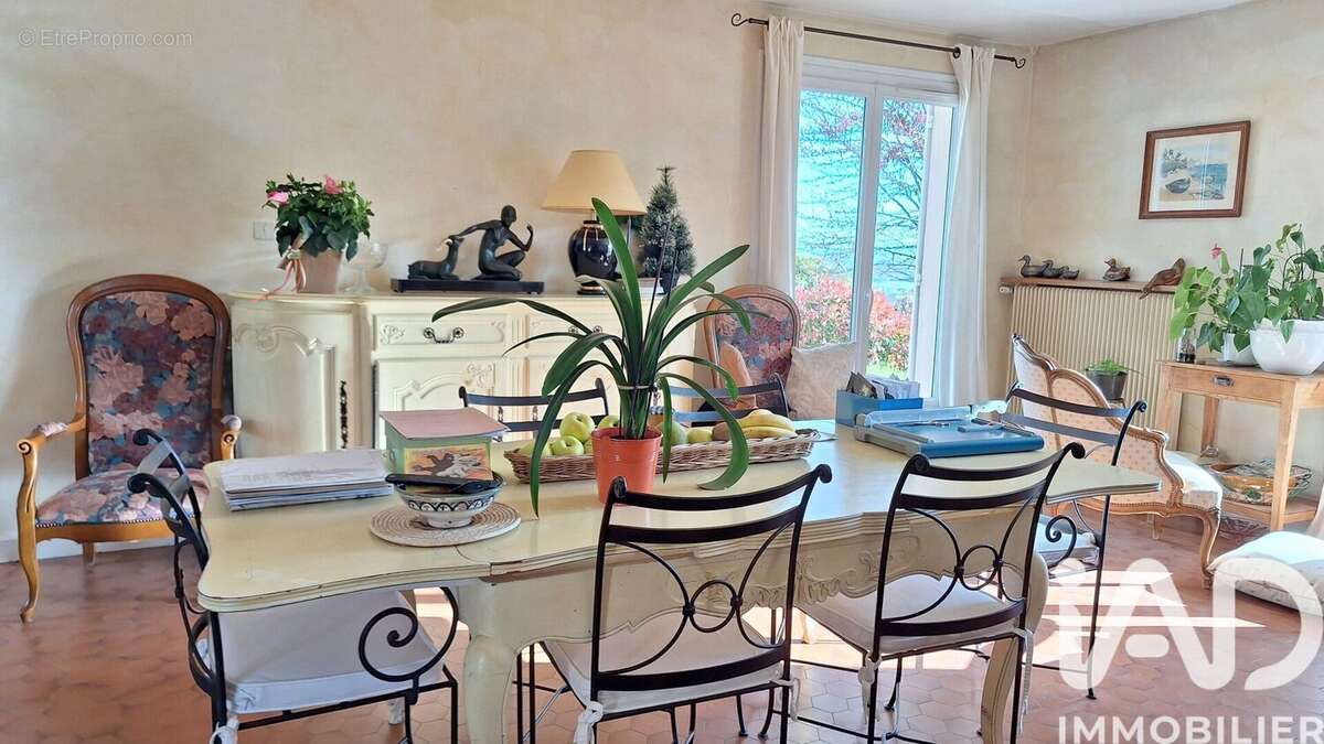 Maison 106 m² à Saint-Jean-Des-Vignes  - photo 5