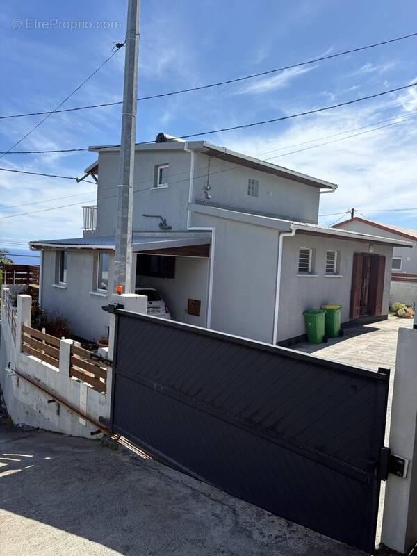 Maison à PETITE-ILE