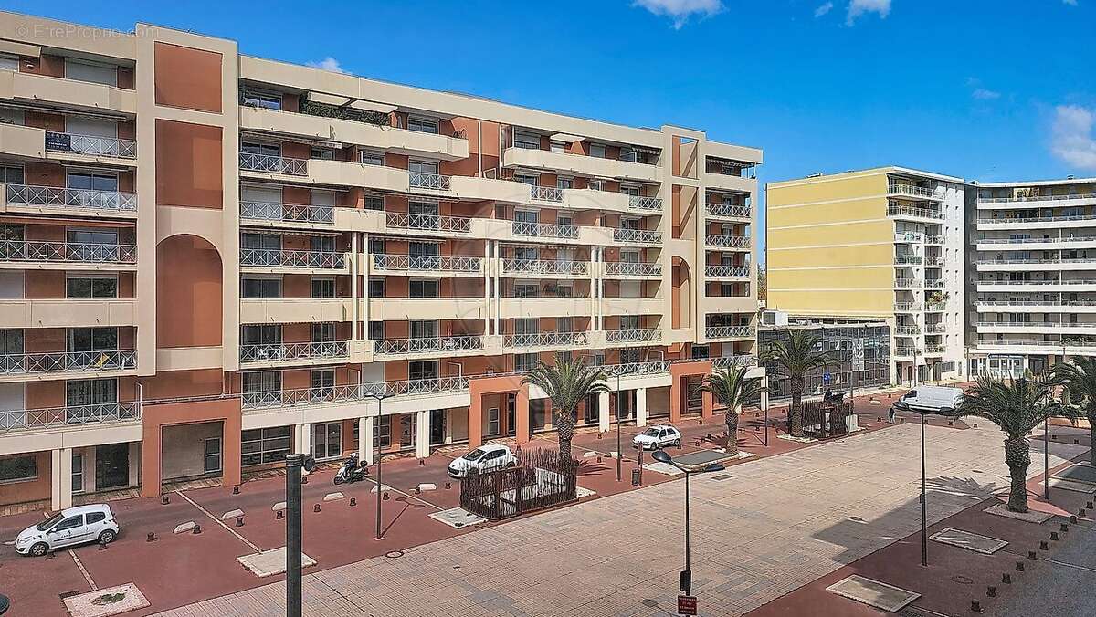 Commerce à PERPIGNAN