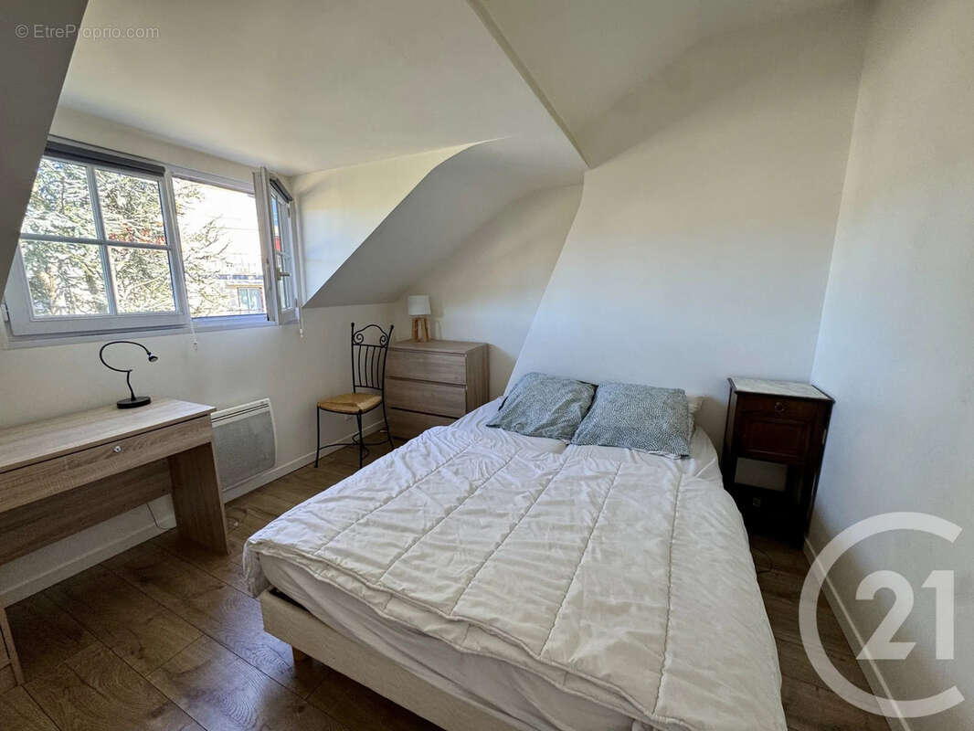 Appartement à FONTAINEBLEAU