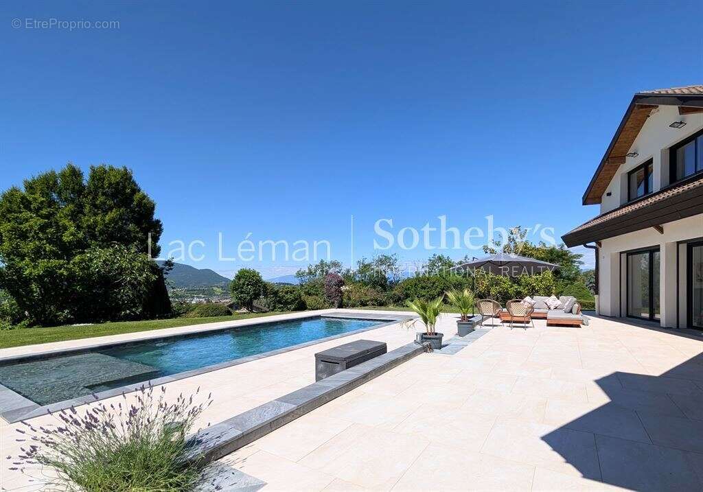 Maison à CRANVES-SALES