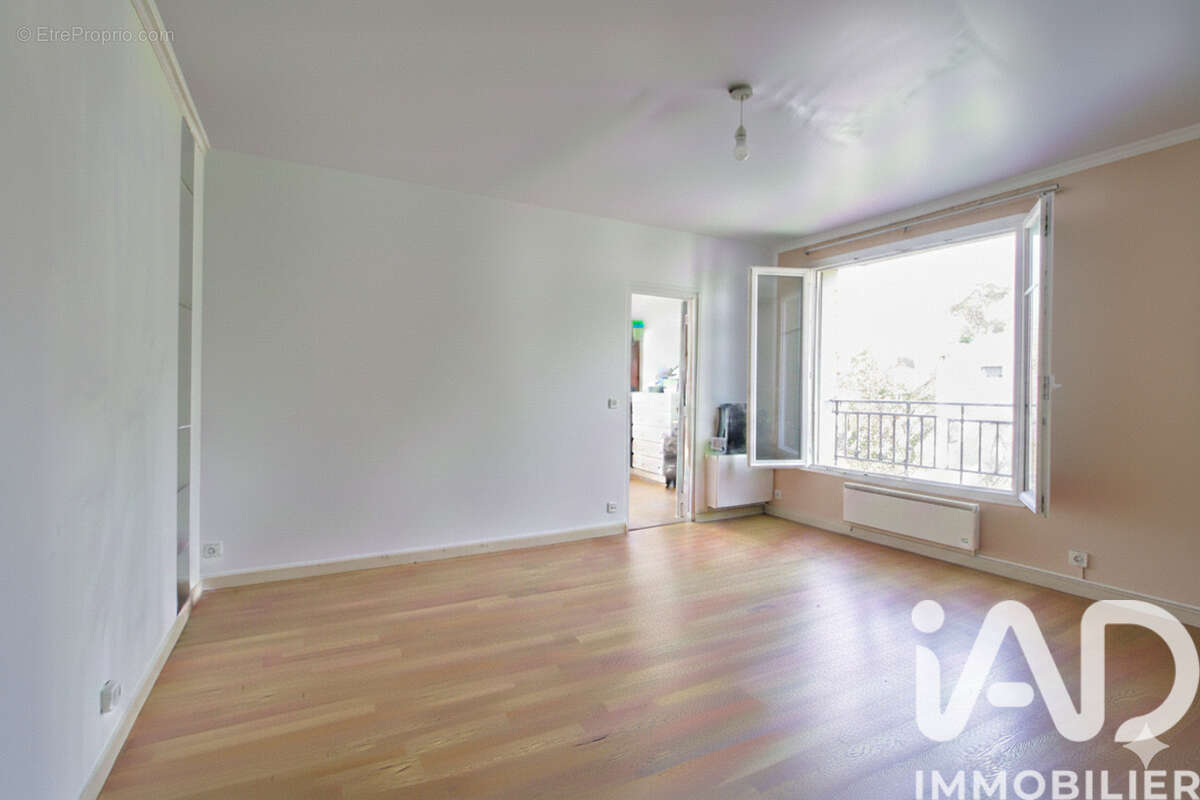 Photo 2 - Appartement à TAVERNY