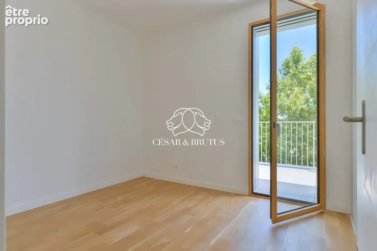 Appartement 5 pièces 108 m² à vendre à Lyon-7e (69007) - photo 9