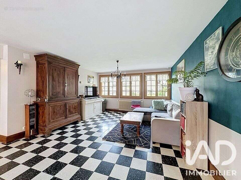 Photo 5 - Maison à SIERVILLE