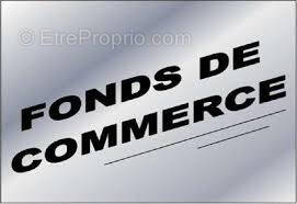 Commerce à HIERS-BROUAGE