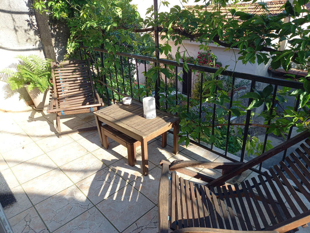 Maison à BEAUCHASTEL