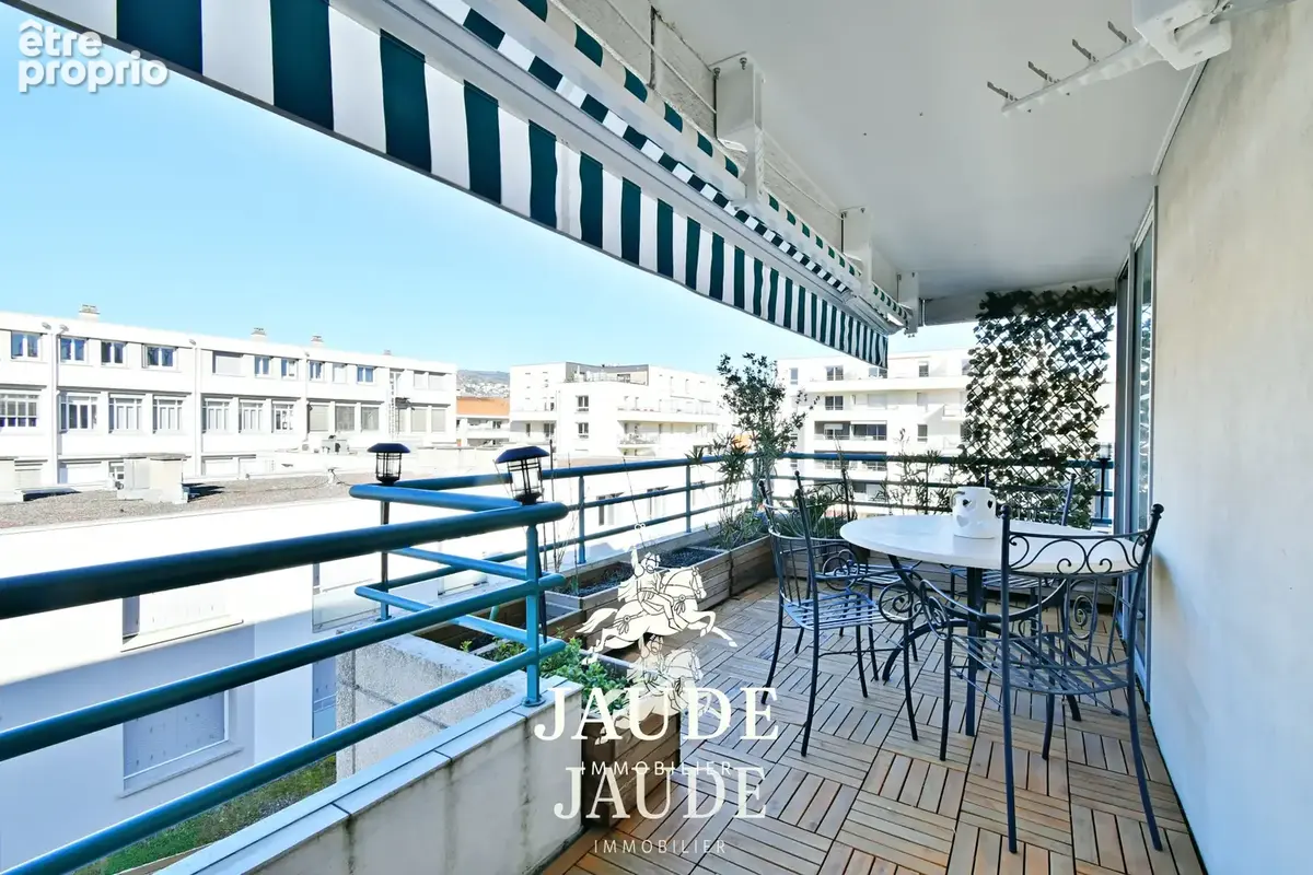 Appartement de 135 m2 en ÉTAGE ÉLEVÉ avec terrasses, cave et garage double   Rue Colbert, Résidence Nymphéas, - photo 11