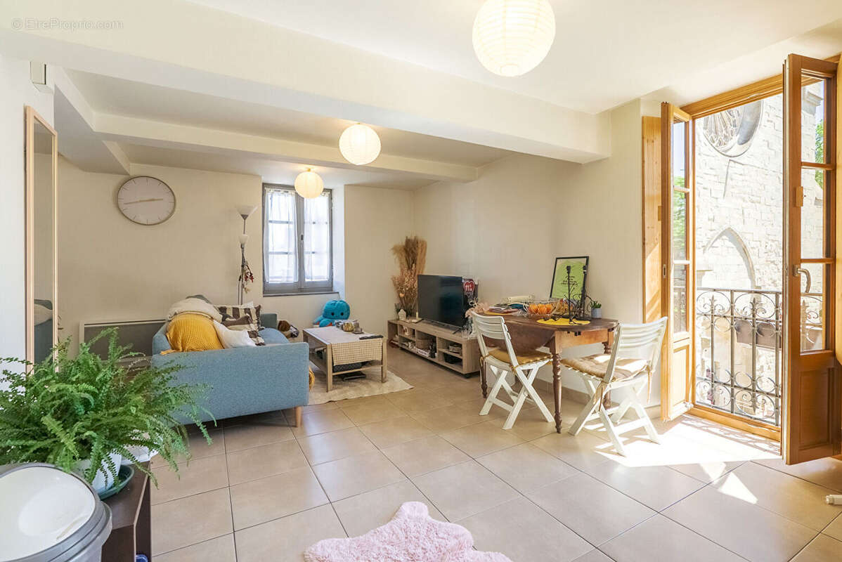 Appartement à CARCASSONNE