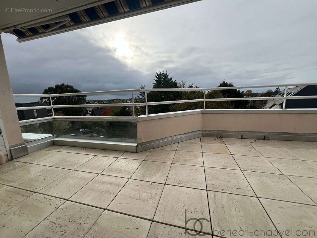 Appartement proche centre ville, dernier étage avec ascenseur 165 m² 4 chambres - photo 2