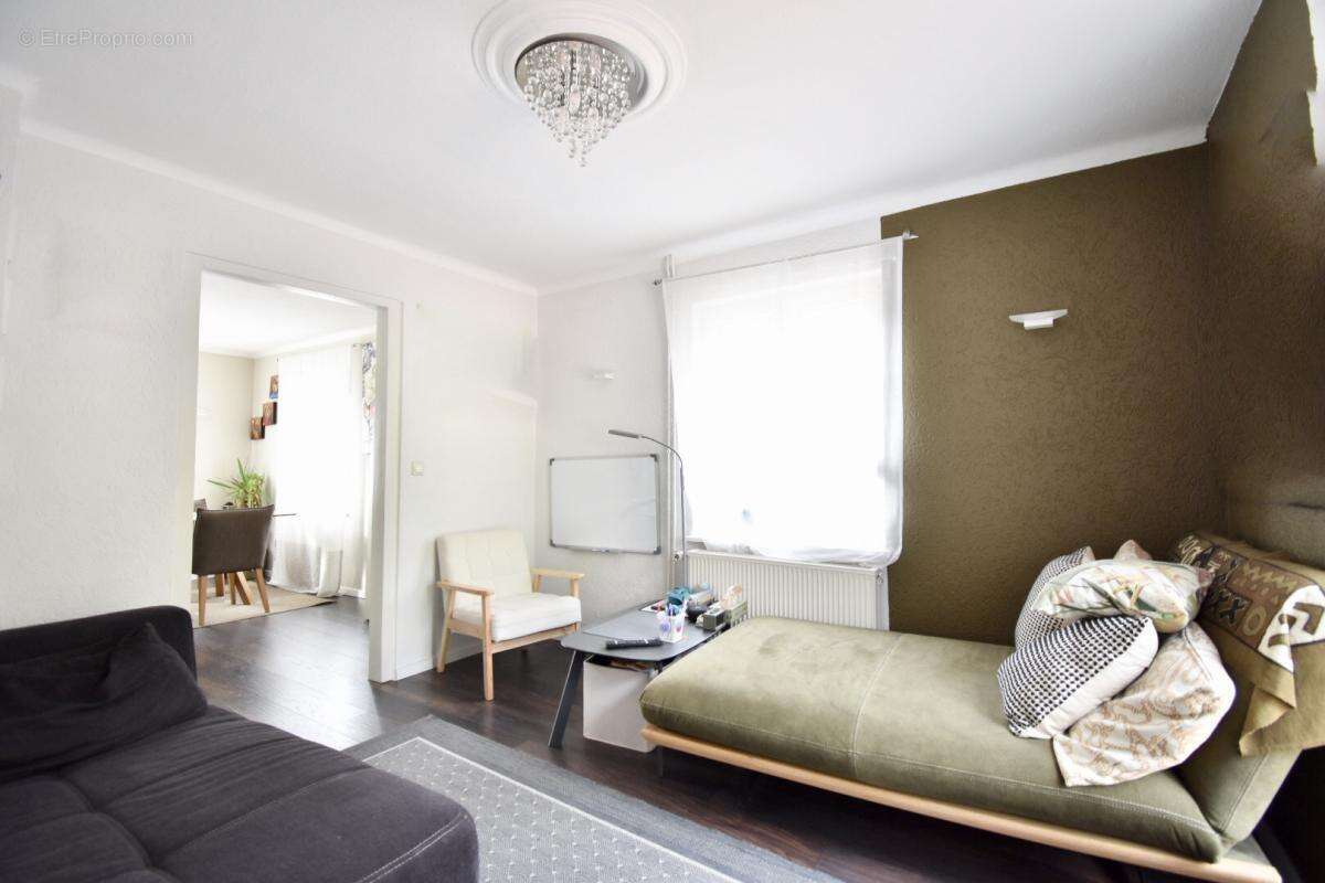 Maison à SOULTZ-SOUS-FORETS