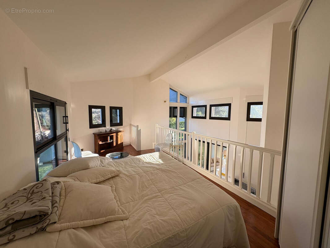 Maison à SAINT-AMANS-SOULT