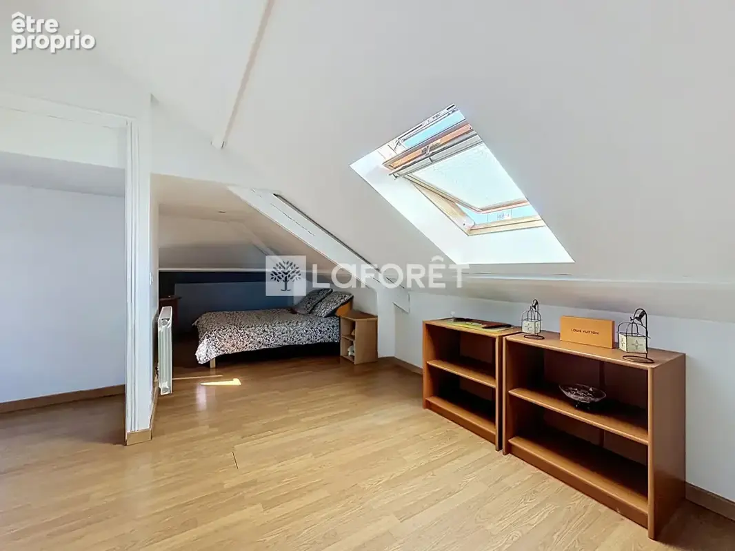 Laforêt Luzarches - Maison Chambly 6 pièce(s) 150m2 - photo 12
