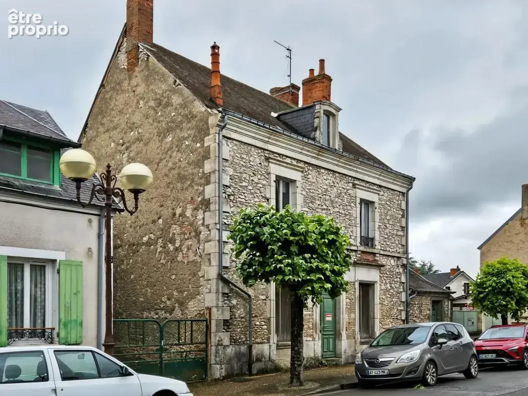 Maison de 5 pièces de 126 m² à Mehun-sur-Yèvre - photo 3