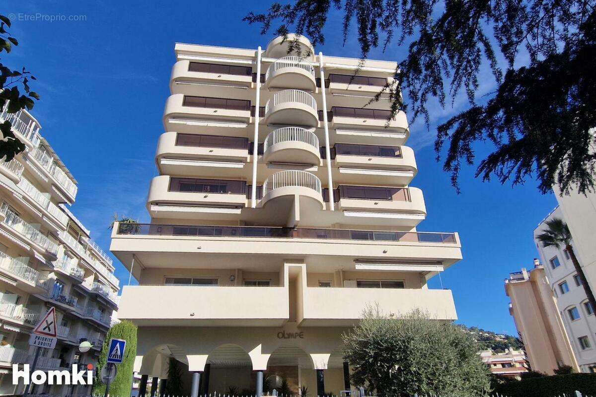 Appartement à LE CANNET