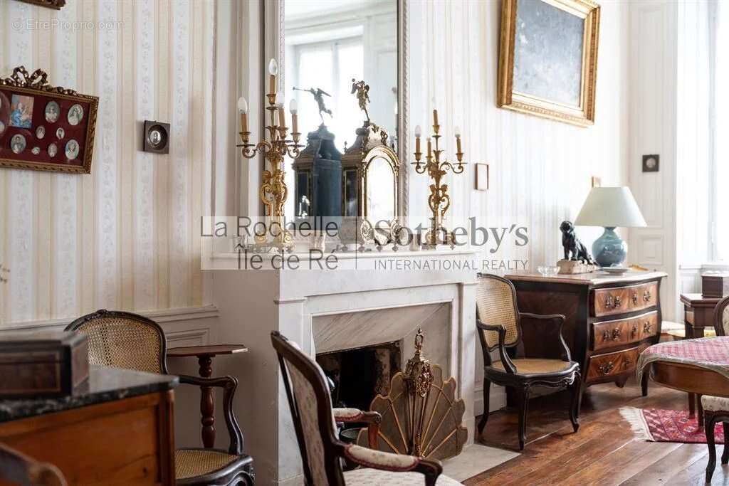 Propriété Bourgeoise - Centre Ville - photo 3