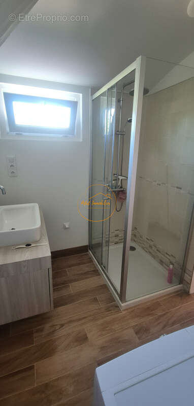 Appartement à SAINT-AY