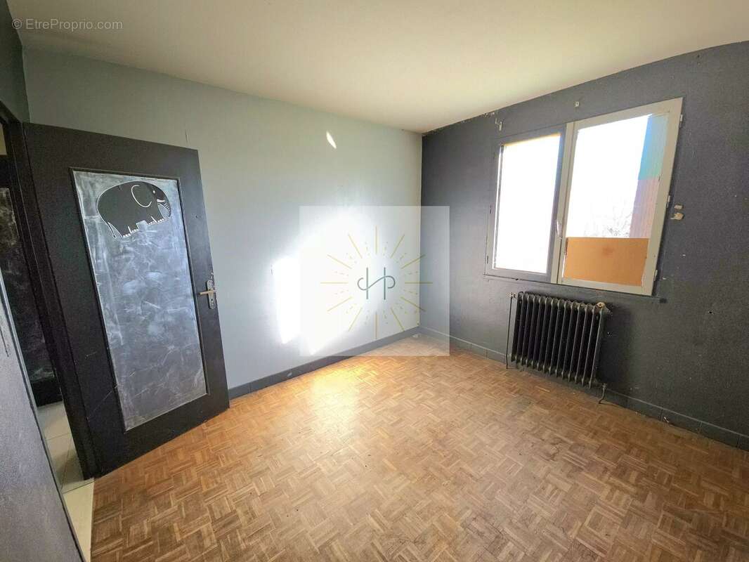 Maison à SAINT-GERVAIS-SUR-ROUBION