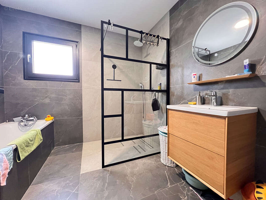 Maison à CHANTEHEUX