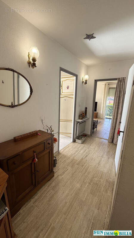 Couloir  - Appartement à CAGNES-SUR-MER