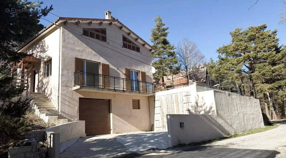 Maison à ANDON