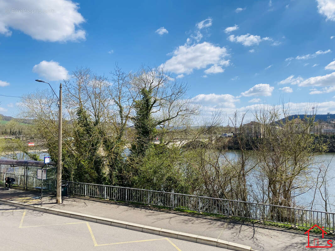 Appartement à POMPEY