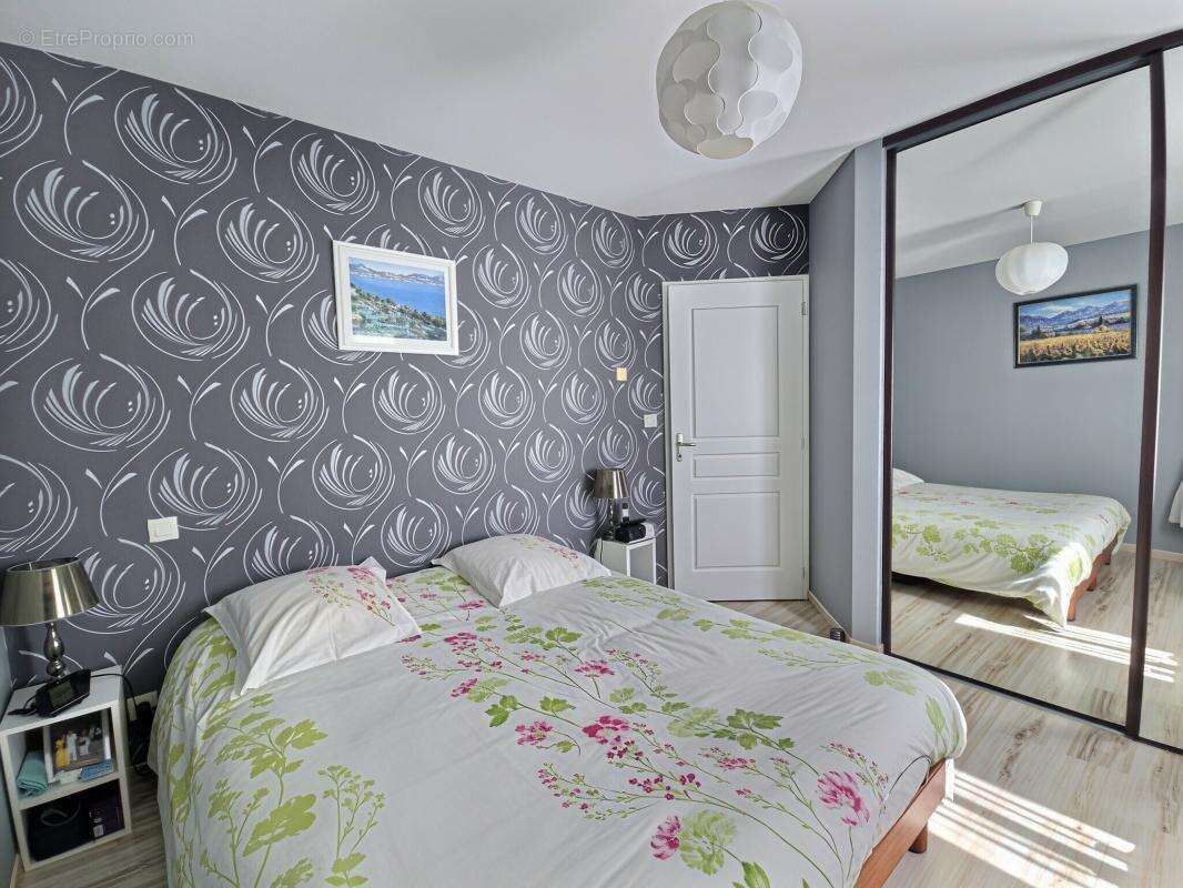 Maison 96 m² à Saint-Vivien  - photo 10