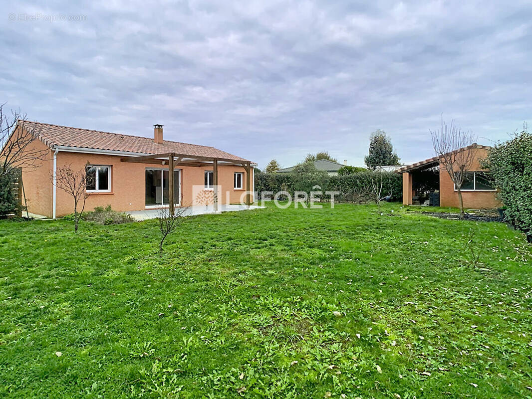 Maison à SAINT-SARDOS