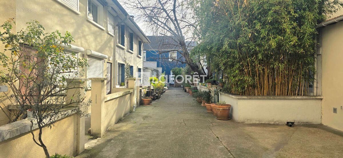 Appartement à SAINT-DENIS