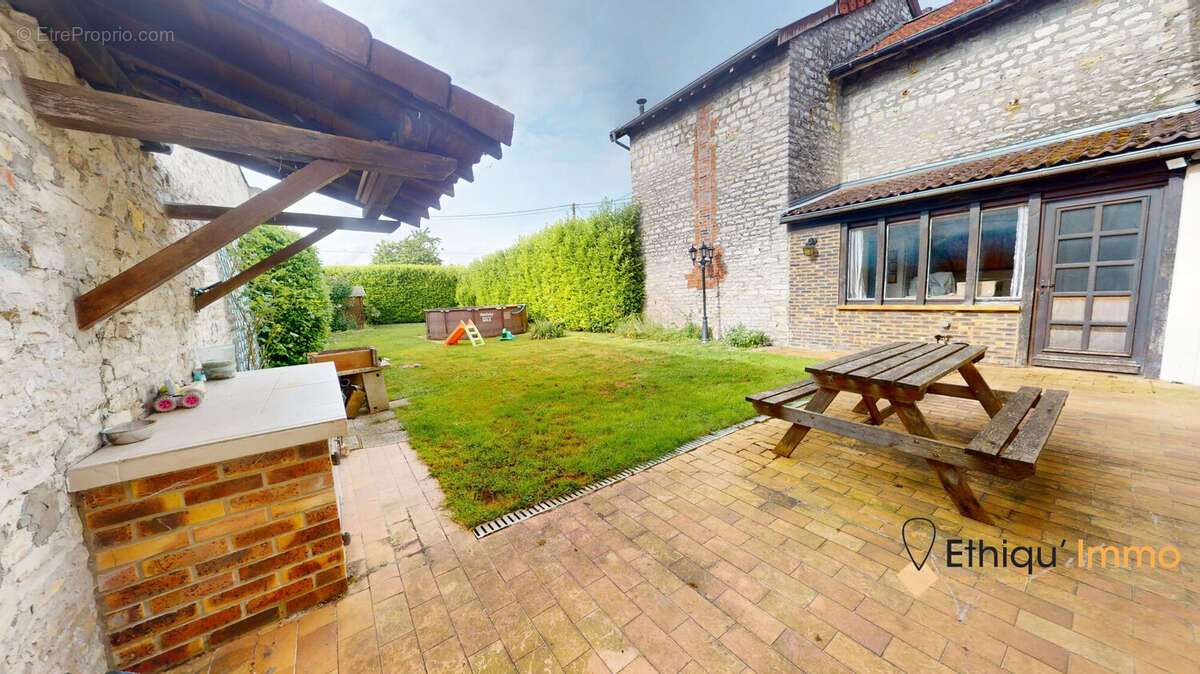 Maison 151 m² à Bayel  - photo 4