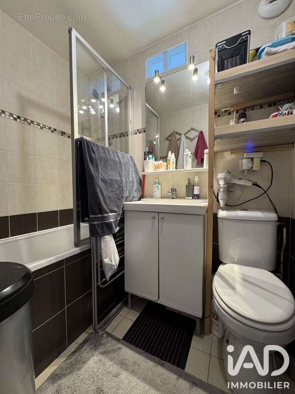 Photo 8 - Appartement à SAINTE-GENEVIEVE-DES-BOIS