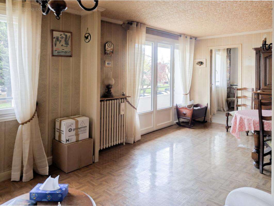 Appartement à AULNAY-SOUS-BOIS