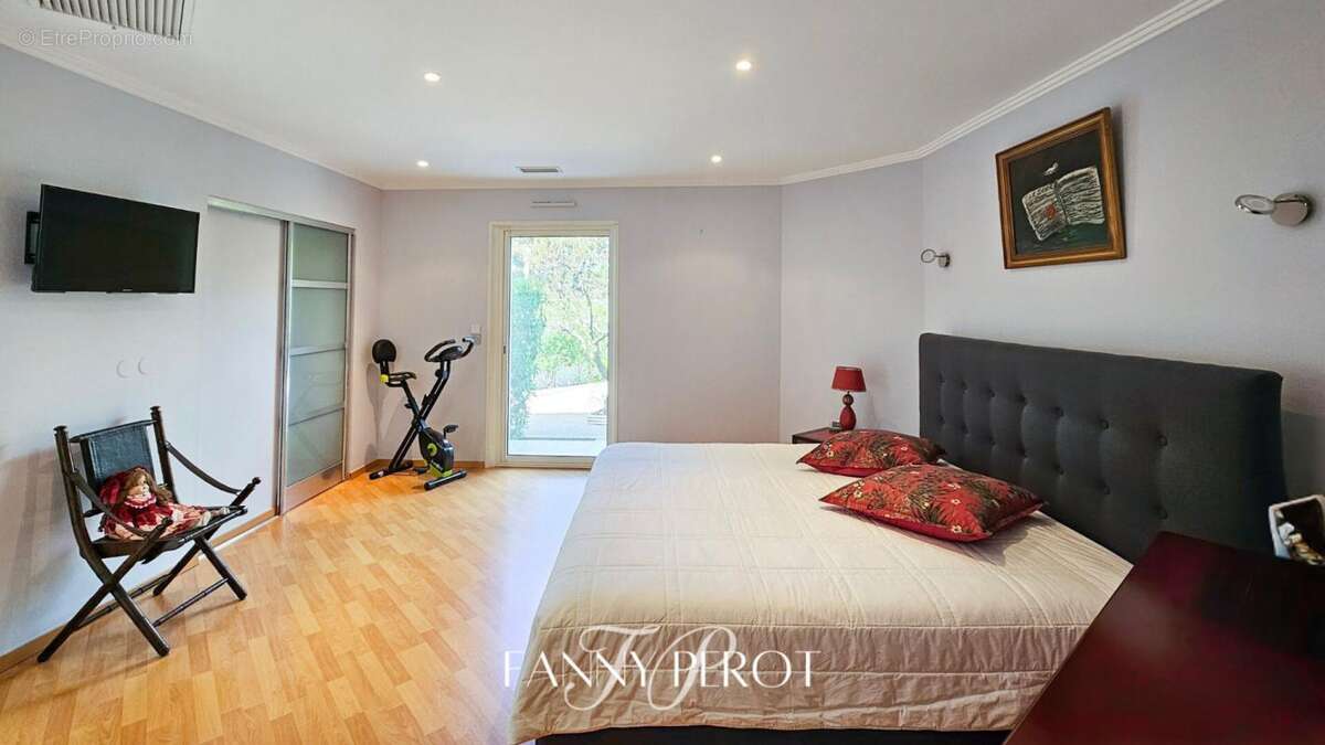 Maison à SAINT-CYPRIEN