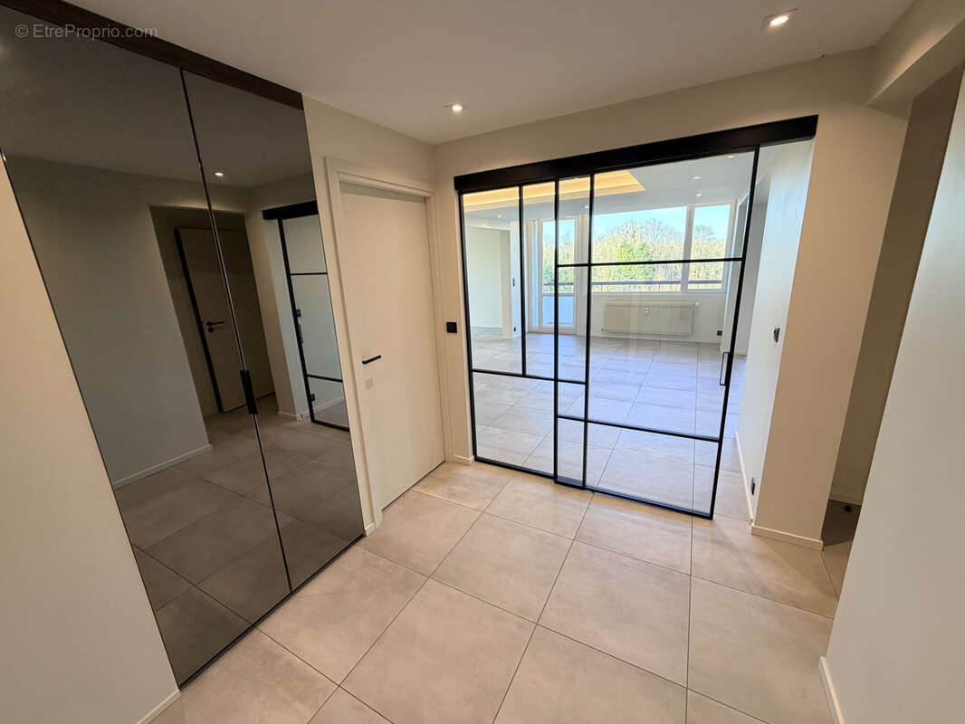 Appartement 3 chambres avec piscine à Cormontreuil - photo 15