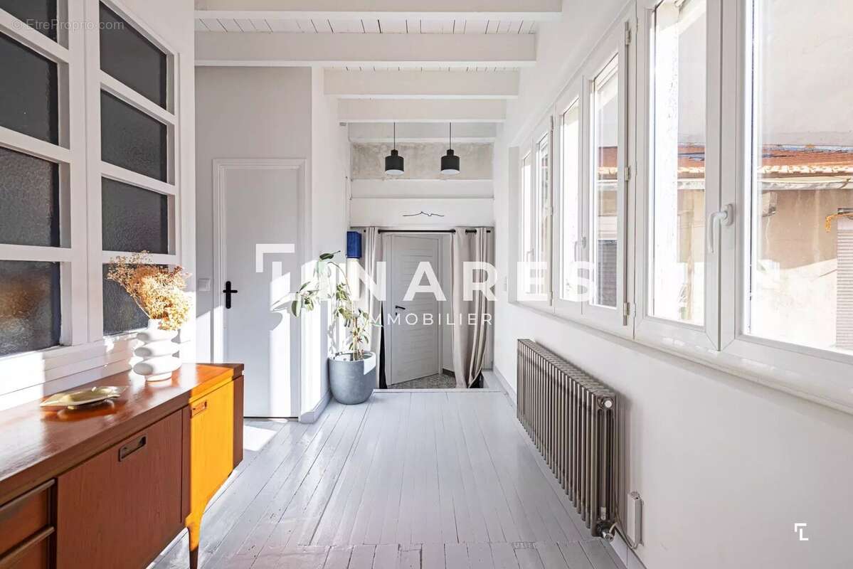Appartement à MARSEILLE-7E
