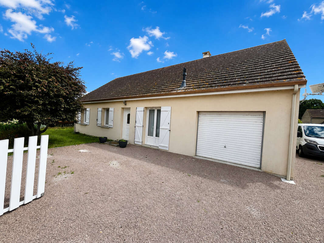 Maison à ORVAL