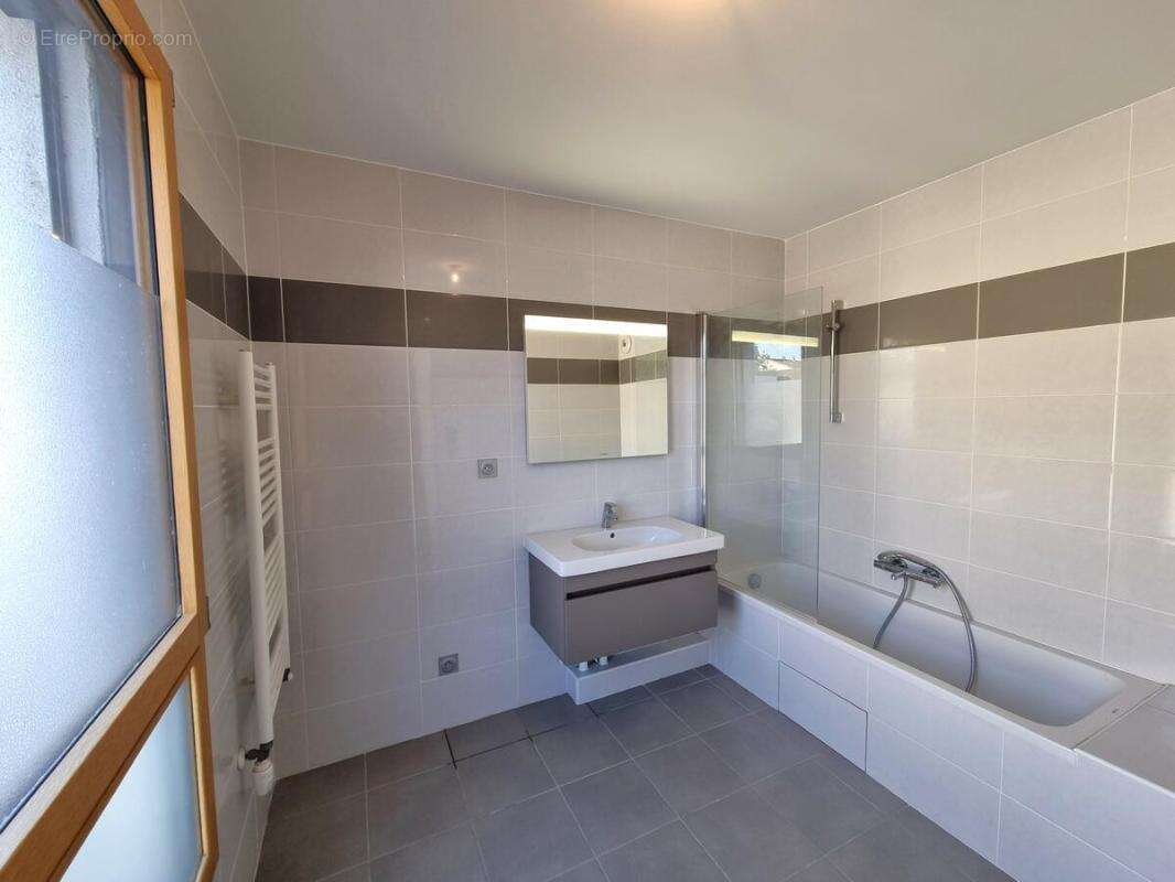Appartement à LYON-3E