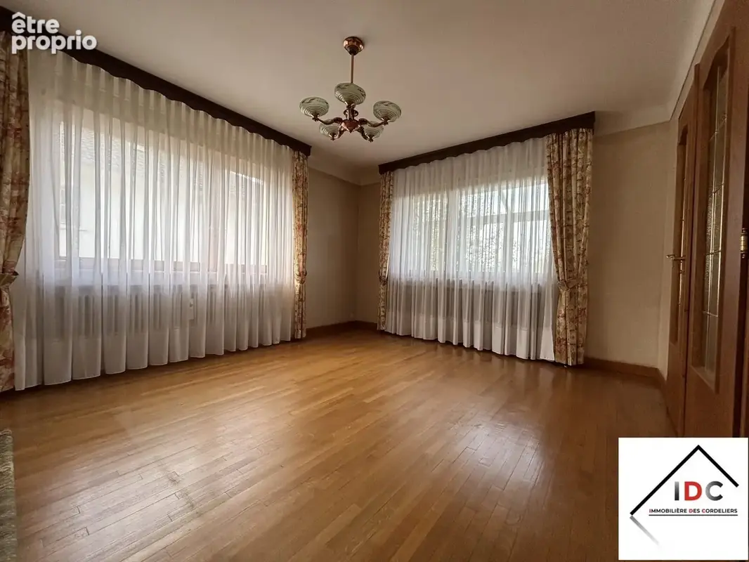 Maison 5 pièces 198 m² à vendre à Sarrebourg (57400) - photo 5