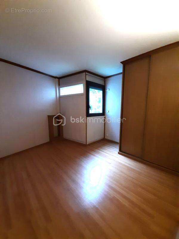 Appartement à TREMBLAY-EN-FRANCE