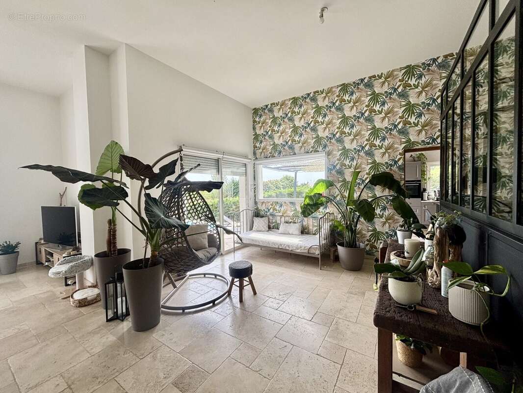 Maison à LA CROIX-BLANCHE