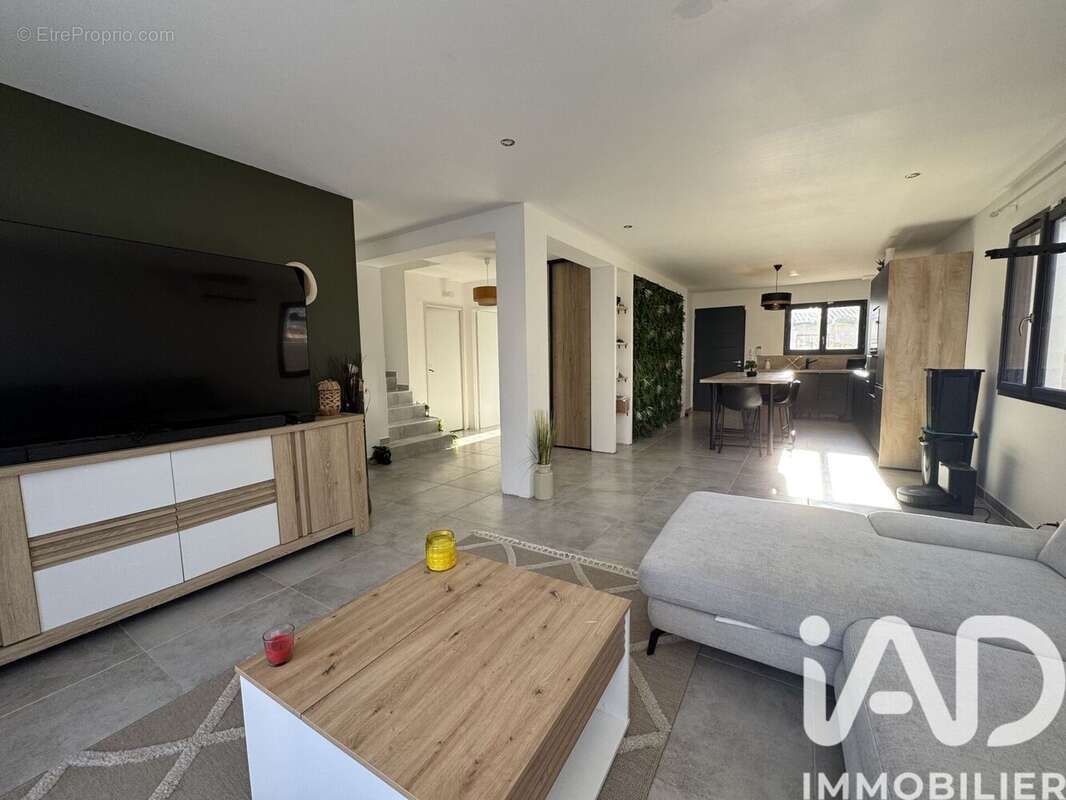 Photo 4 - Maison à NIMES