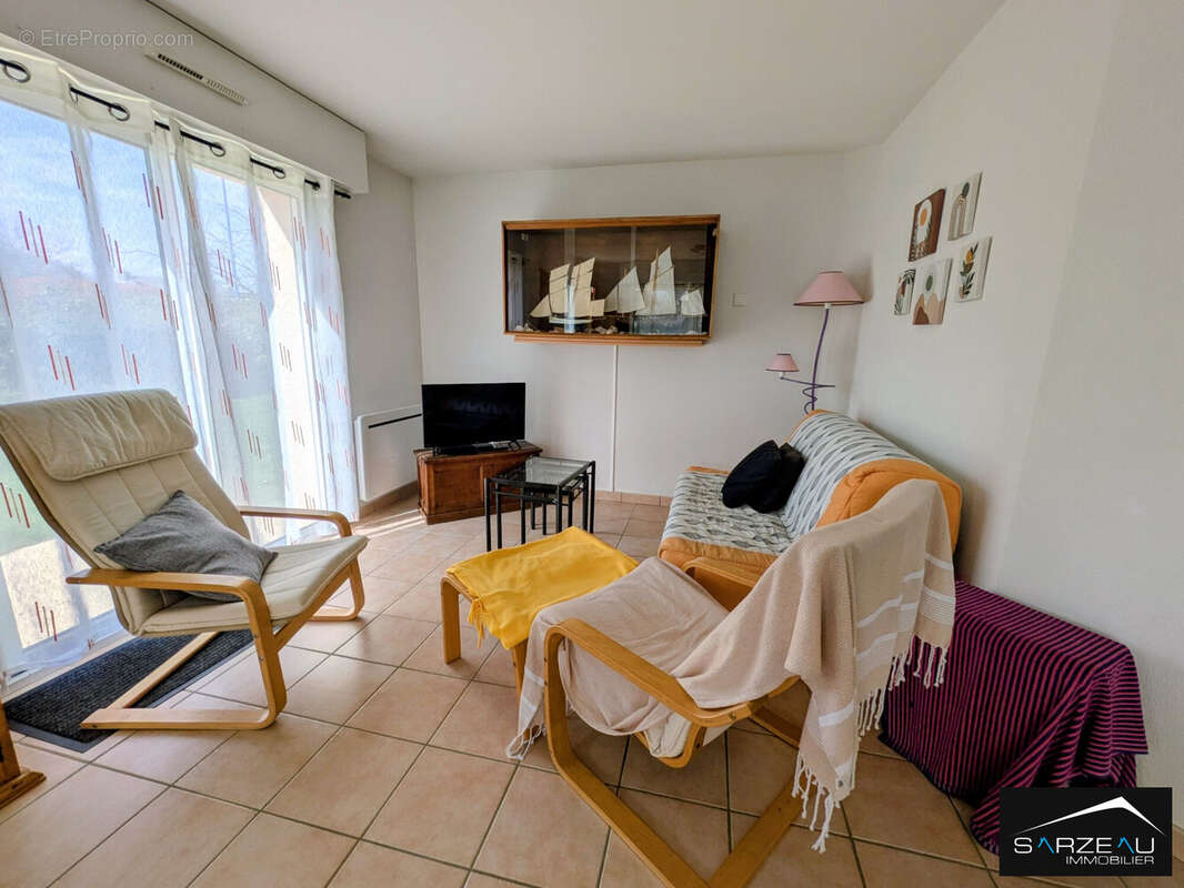 Maison à LE TOUR-DU-PARC