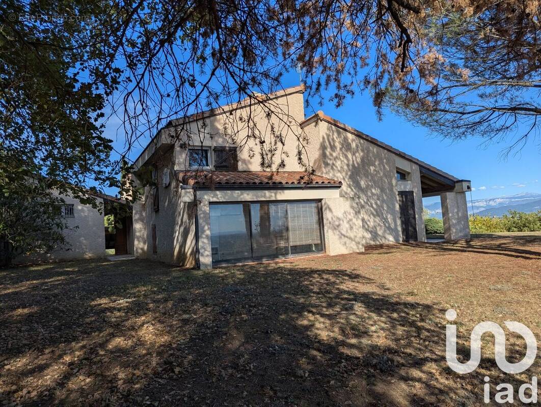 Photo 1 - Maison à MOURS-SAINT-EUSEBE