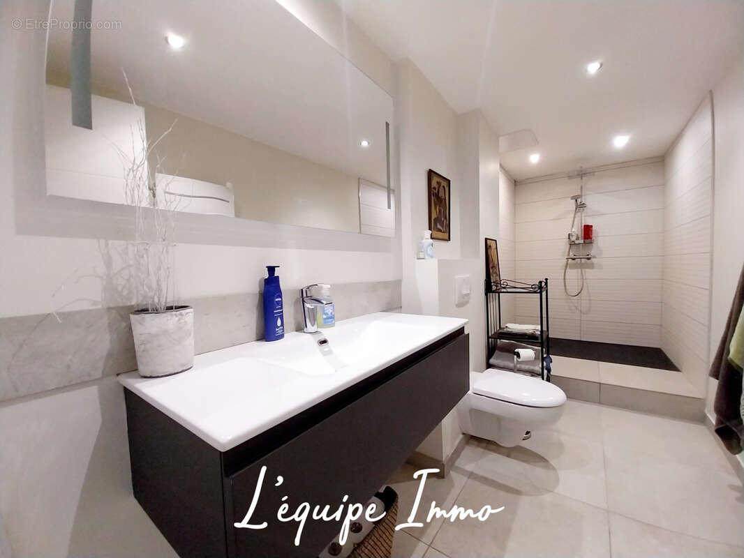 Maison de village T5 avec piscine et garage - photo 21