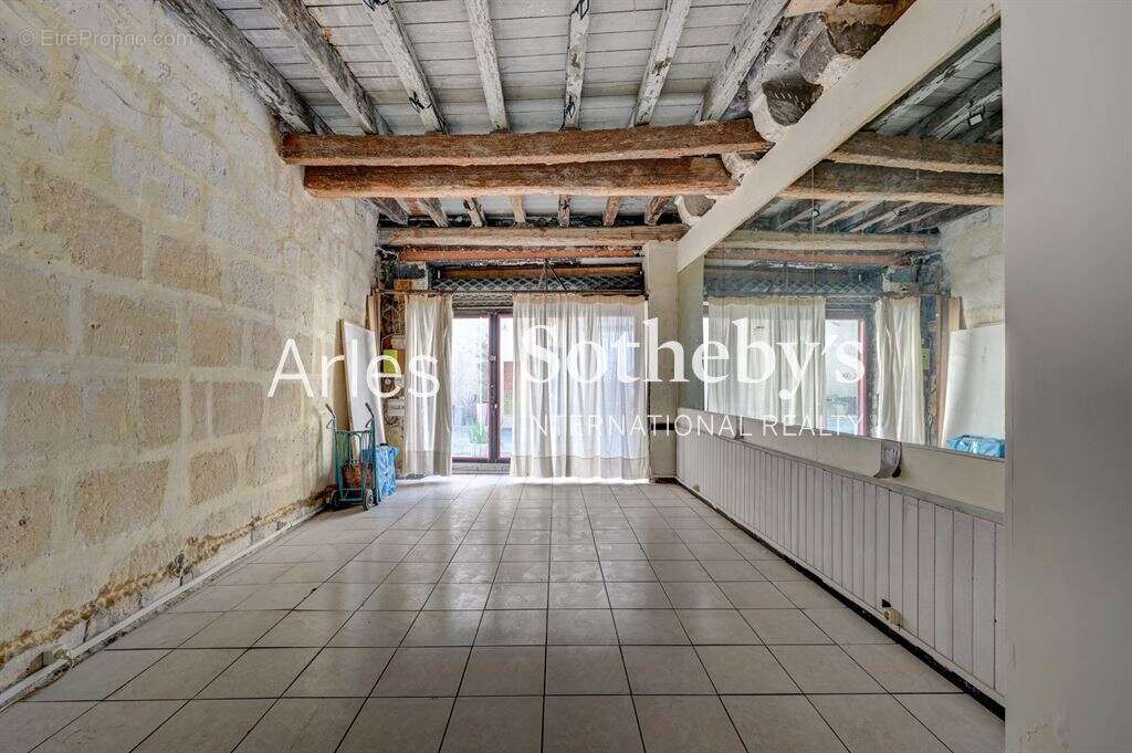 Appartement à ARLES