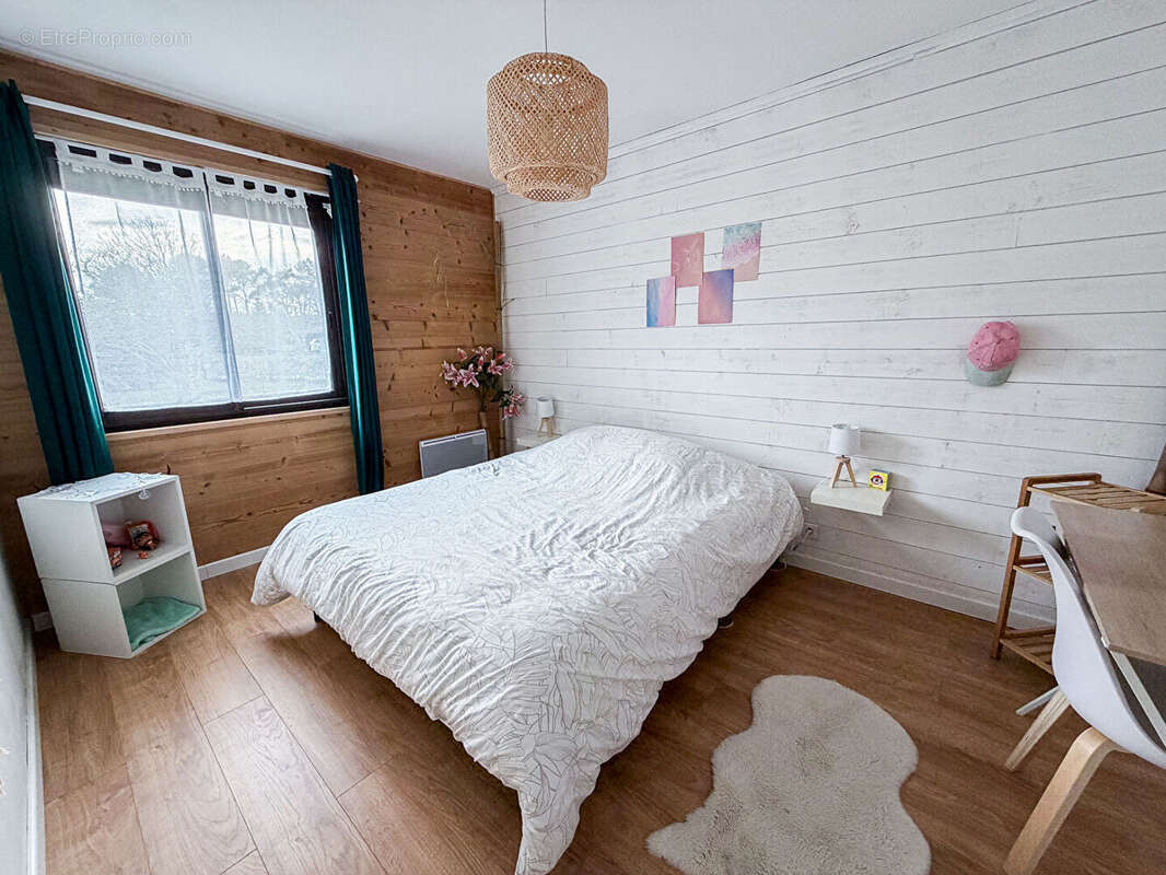 Maison à ONESSE-ET-LAHARIE