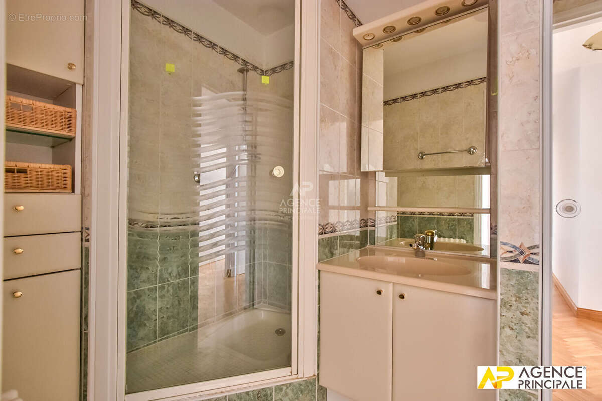 Appartement à MAISONS-LAFFITTE