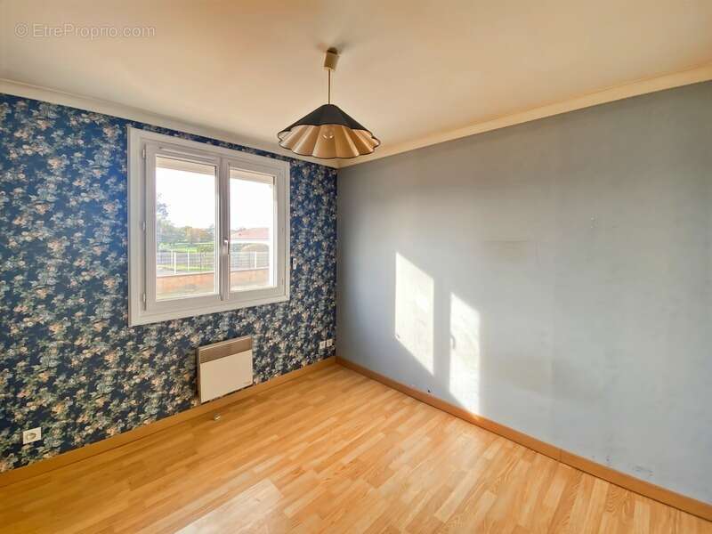 Maison à LA CLAYETTE