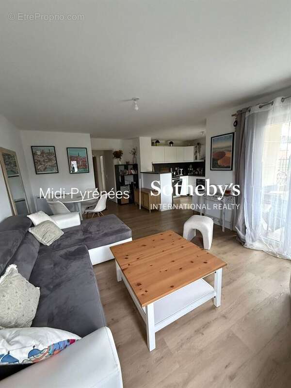 Appartement à AUCAMVILLE